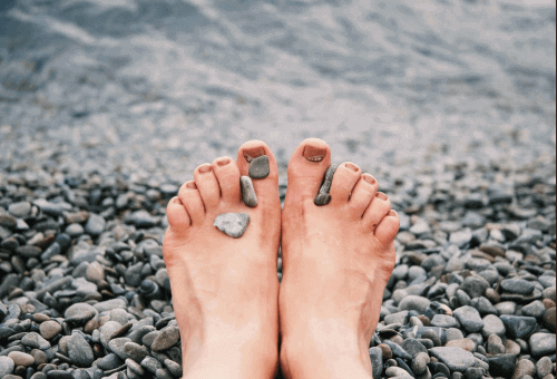 best places to sell feet pics